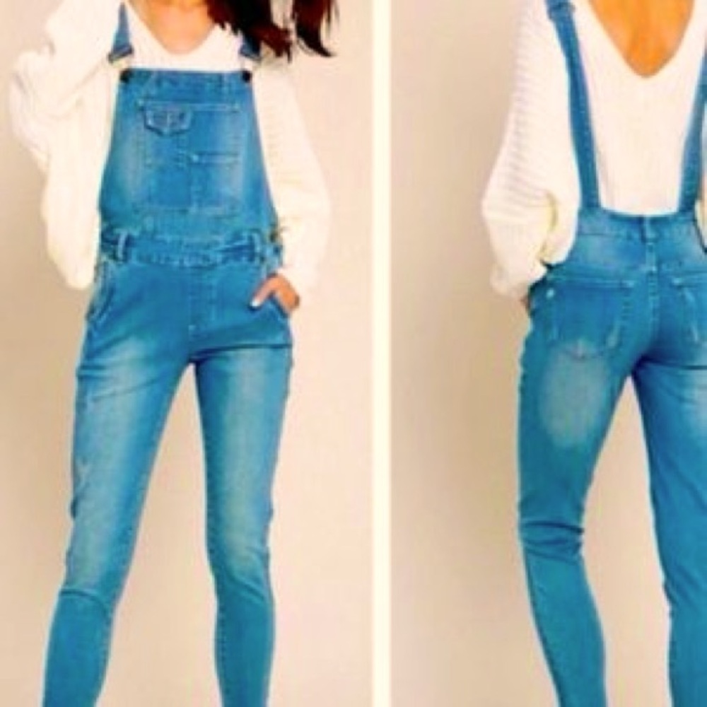 NWOT VICI Wishlist Skinny Overalls ~ M
